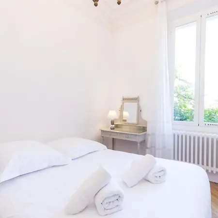 Carnot City Center Spacious Apartment Cannes