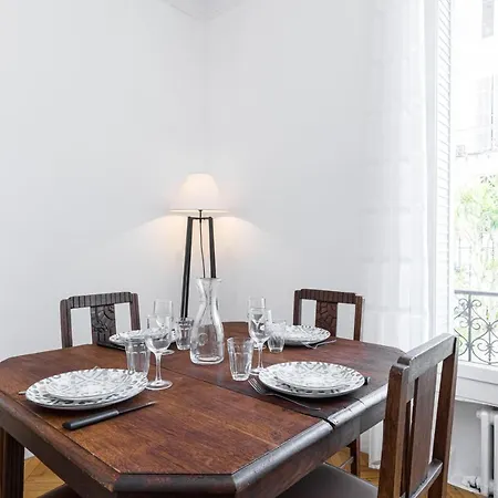 Carnot City Center Spacious Apartment Apartment