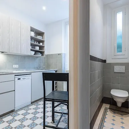Carnot City Center Spacious Apartment *