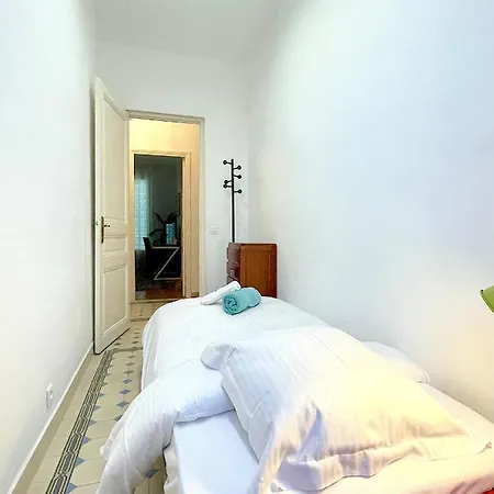 Apartment Carnot City Center Spacious Apartment *